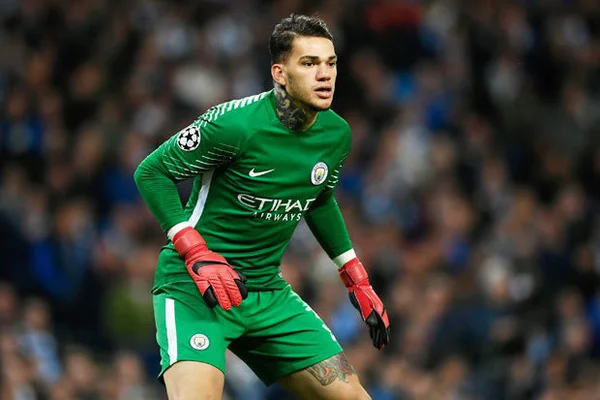 Hình 1: Thủ thành Edison