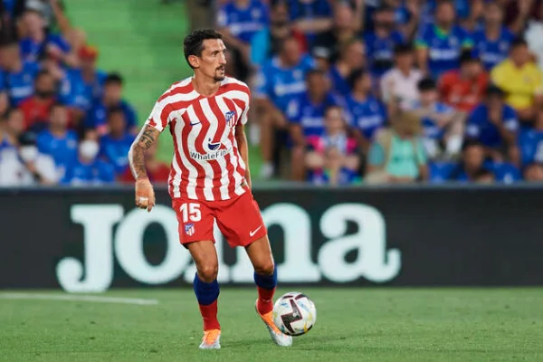 Hình 2: Stefan Savic là trung vệ chơi tốt nhất của Atletico Madrid