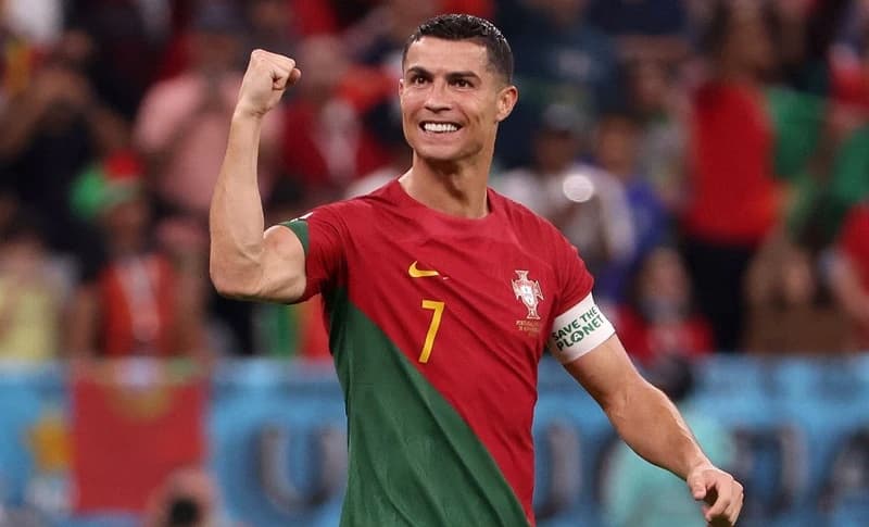 Cristiano Ronaldo là ai?